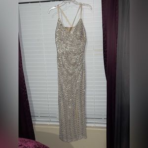 Selling my daughter's Prom Dress. Sequence with a Stunning fit and look